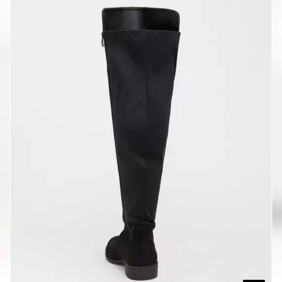 Torrid Black Over-the-Knee Boots Sleek Suede Style - Picture 3 of 9